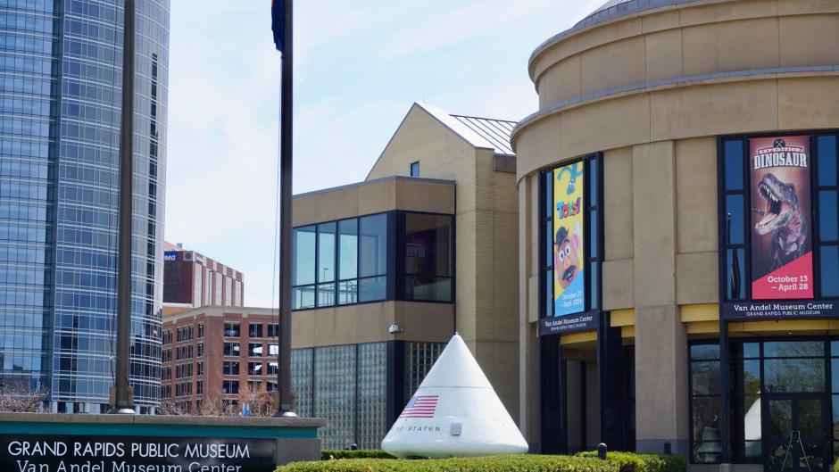 Exterior of Grand Rapids Public Museum
