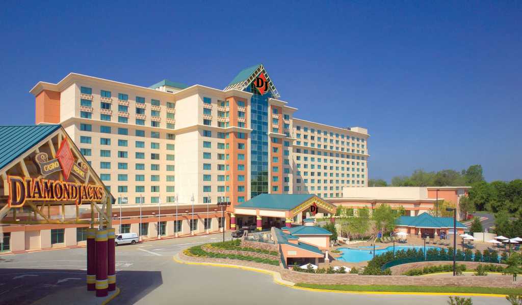 Hotels Shreveport Bossier Convention And Tourist Diamondjacks And Resort Exterior