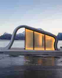 Ureddplassen rasteplass på Nasjonal turistveg Helgelandskysten i Nord-Norge