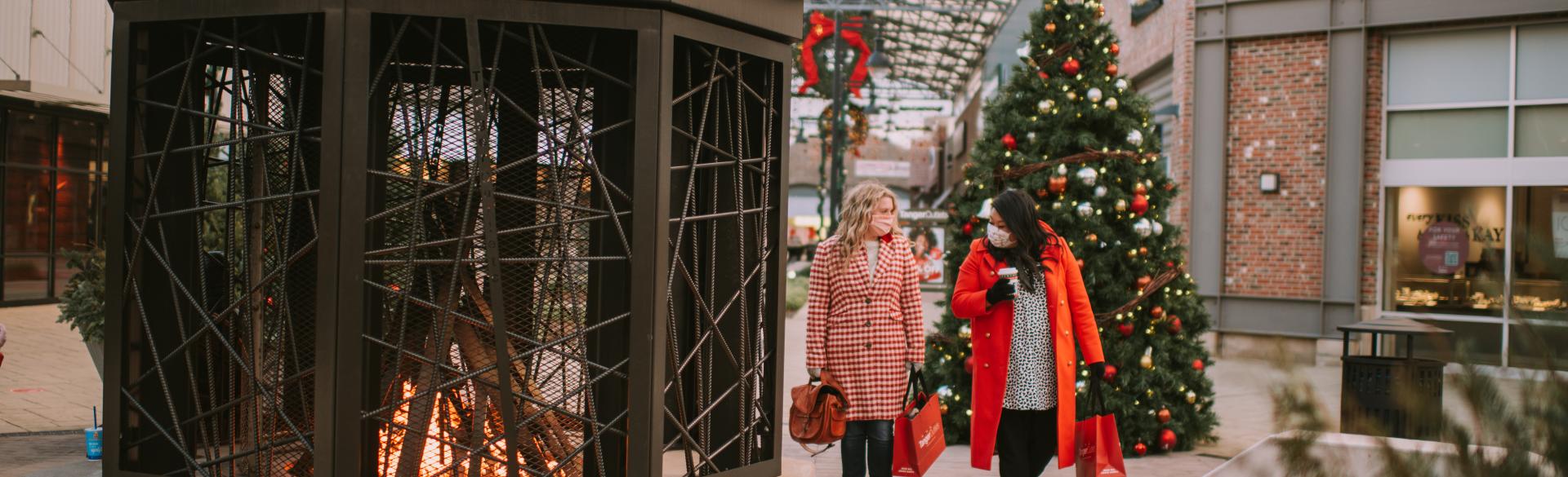 Tanger Outlets Grand Rapids - Holiday Shopping