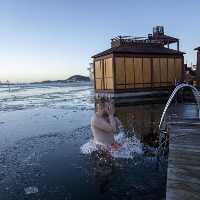 Sauna + Ice Bath Experience - Spring Classic