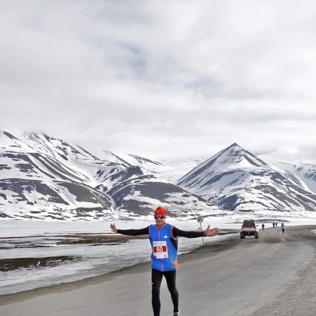 Marathon Flame in Norway, AIMS