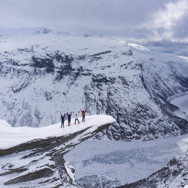 Ciaspolate in Valtellina: gli itinerari più belli sulla neve Ciaspolate in Valtellina: gli itinerari più belli sulla neve