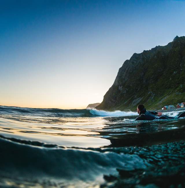 Norrona lofoten deals ocean swell
