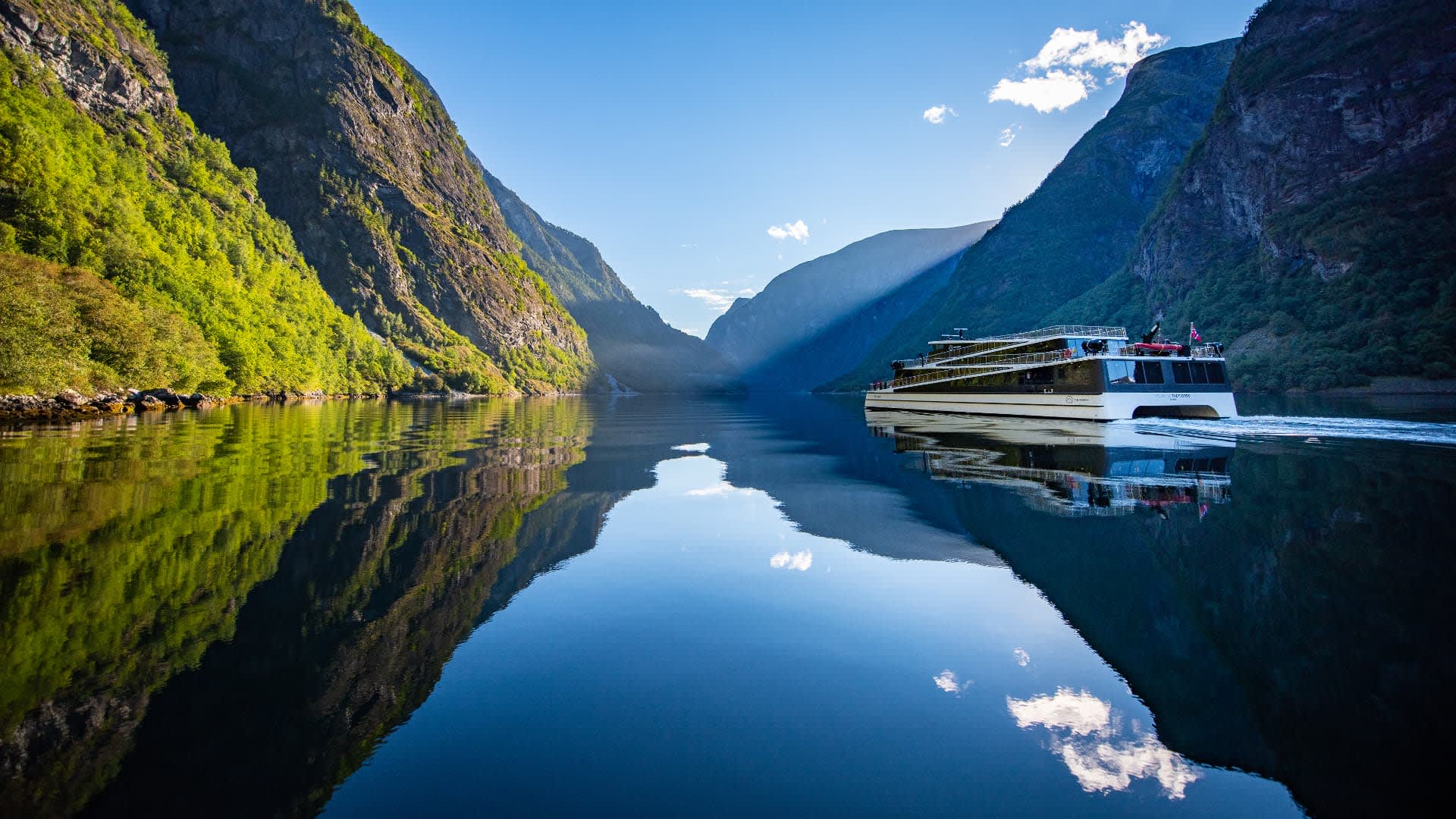 Crucero por el Naerofjord