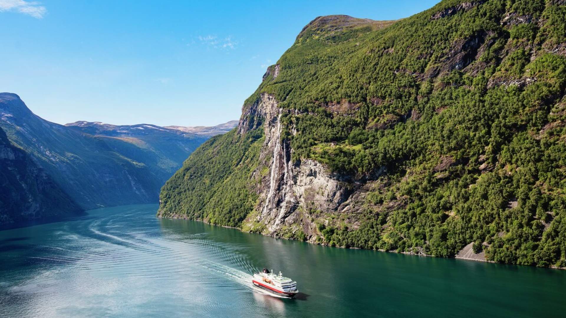 Hurtigruten Bergen-Kirkenes retour