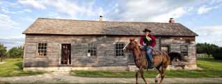 horse-rider-pony-express