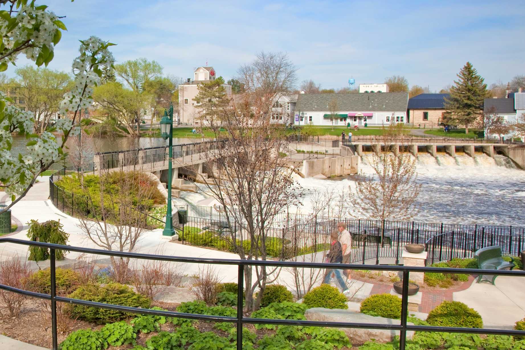 Rockford Michigan Find Things To Do Restaurants Festivals