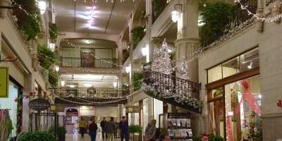 Grove Arcade Holidays