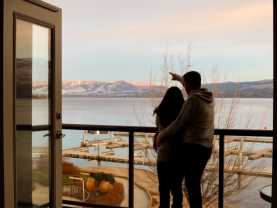 Kelowna Bc Hotels Things To Do Restaurants