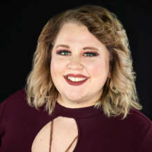 Tessa davis head shot
