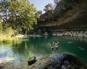 Things To Do In Austin Tx Find Attractions Sports And Nightlife Hill Country