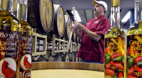 Boyd's Cardinal Hollow Winery