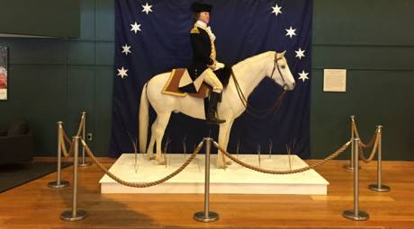 Visitor Center - Washington Statue