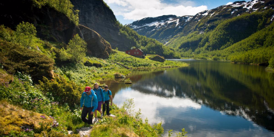 Hiking, biking and kayaking in Fjord Norway with Hvitserk