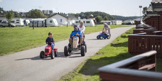 Family camping activity at Hamre in Kristiansand