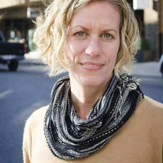 Alli Marshall Headshot