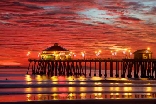 Huntington Beach Pier Pacific Coast Highway And Main Street Must See The Huntington Beach Pier