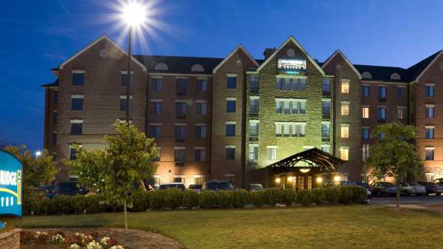 Hotels In Mclean Va Places To Stay Fairfax County Great Fallclean Hotels