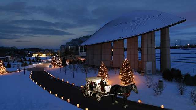 Grand Rapids Winter Itinerary Holidays Experience Grand Rapids
