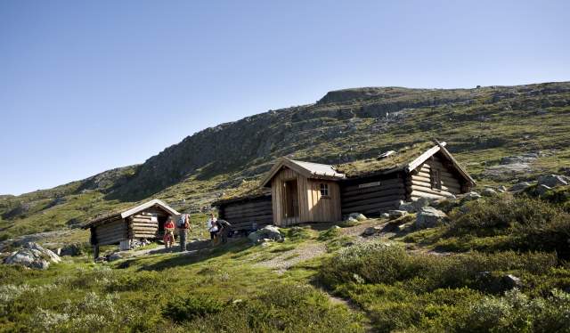 Seven Cabin To Cabin Hikes You Should Try This Summer Visit Norway