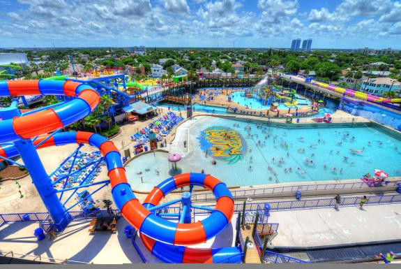 Enjoy Wet N Wild Family Fun At Daytona Lagoon Beach Fl Looking For A Fun Family Activity In Daytona Beach That Adds Some Twisting And Turning To Your Trip Lagoon Waterpark Entertainment Center Has What