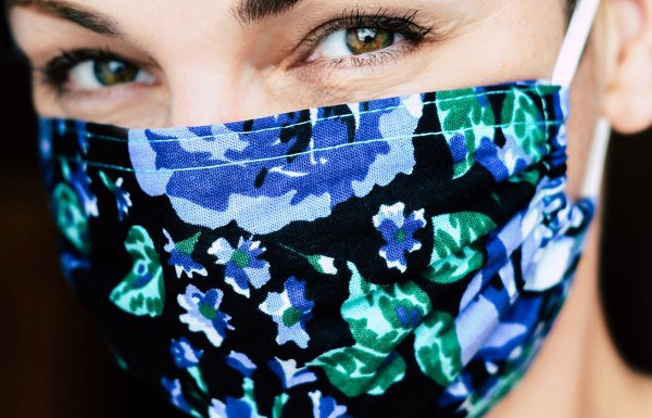 Woman wearing mask