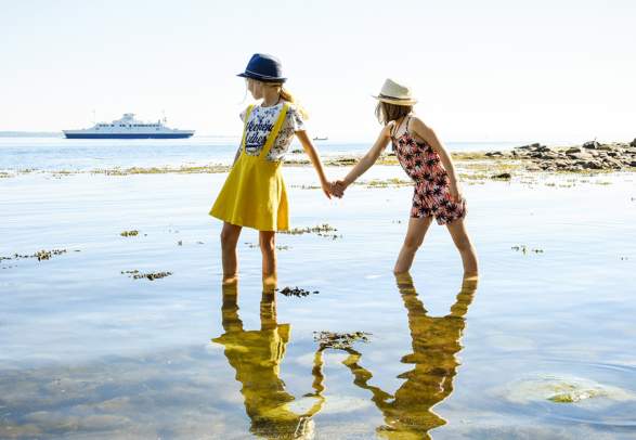 Kids at the beach in Moss