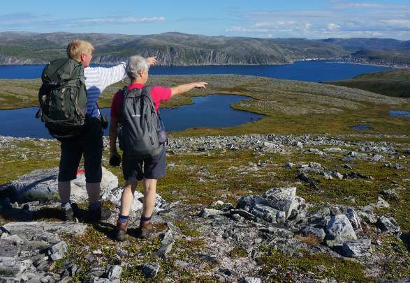 Two people hiking in Nordkyn