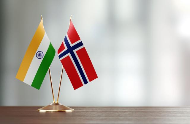 Indian and Norwegian flags