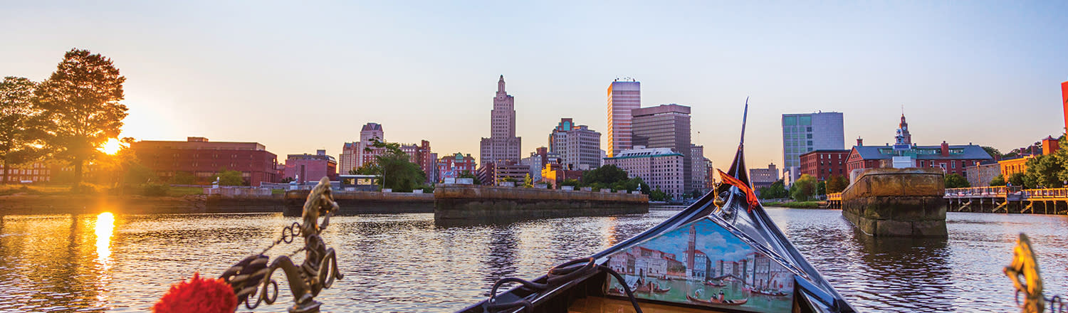 Providence Riverwalk Restaurants S Fun Things To Do La Gondola