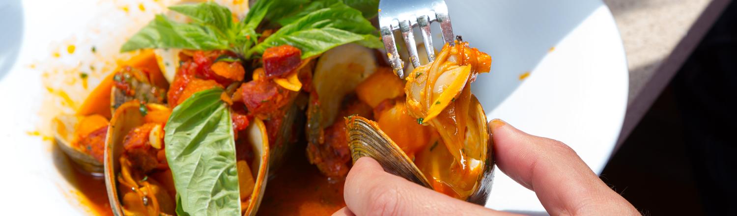 Seafood Restaurants In Providence Ri Fresh Lobster Crab Fish Seafood In The Ocean State