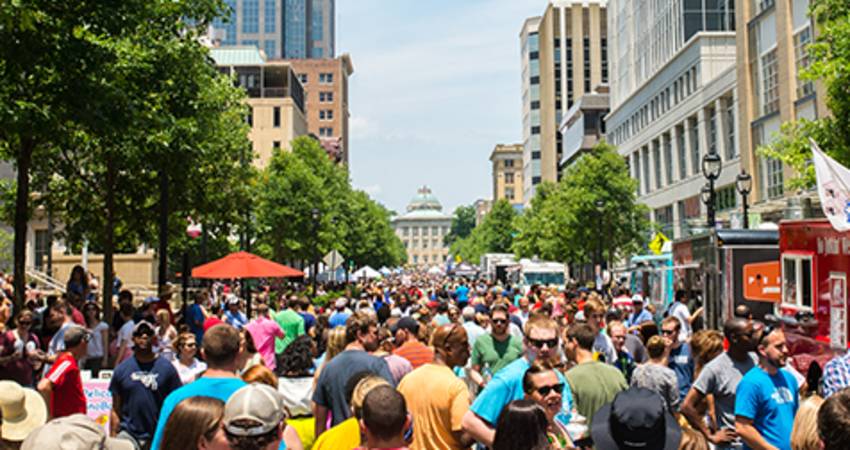 Giddyup For The Downtown Raleigh N C Food Truck Rodeo
