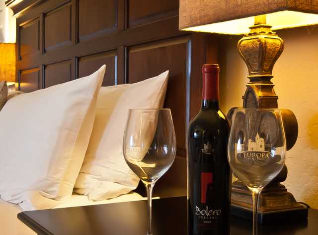 Temecula Wine Country Hotels Lodging Accommodations Ca Wine Country Hotel