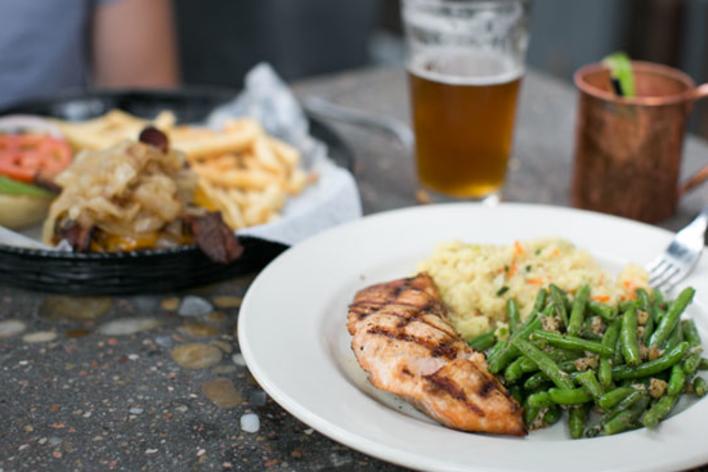 Restaurants In Des Moines Ia Dining Eat Greater Des Moines