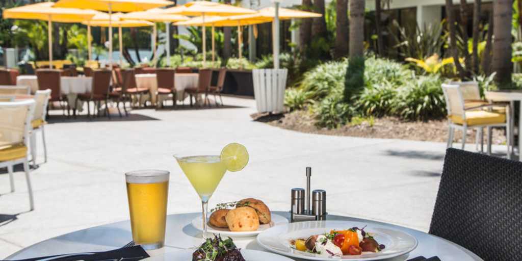 Hotels Near John Wayne Airport Sna Destination Irvine Aura Patio Dinner Drinks Near John Wayne Airport