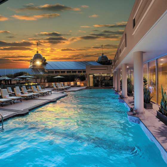 Best Hotels In New Orleans Windsor Court Pool Luxury Hotels