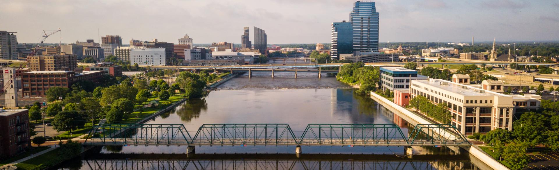 Grand Rapids Meetings and Amenities Just Outside the City Center
