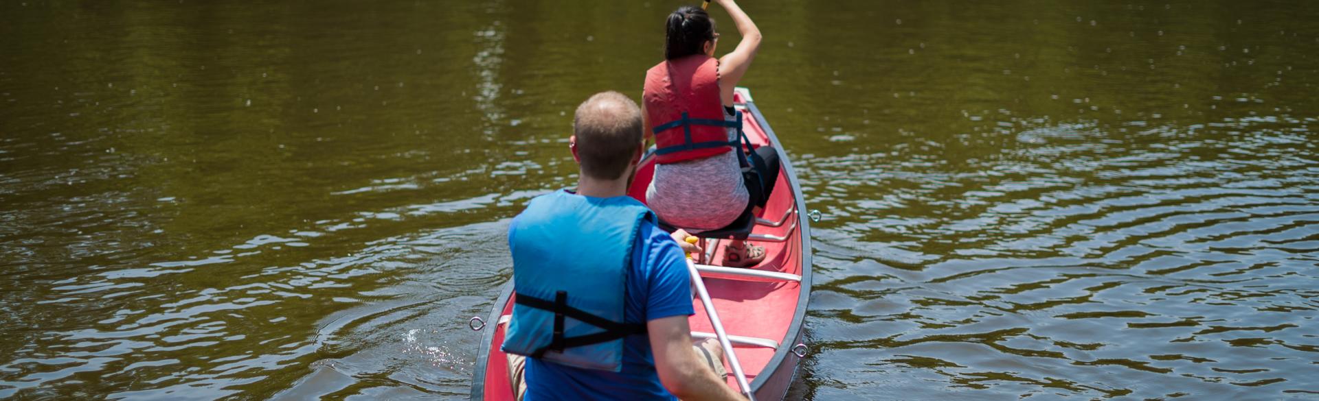 Guide to Canoeing In and Around Grand Rapids