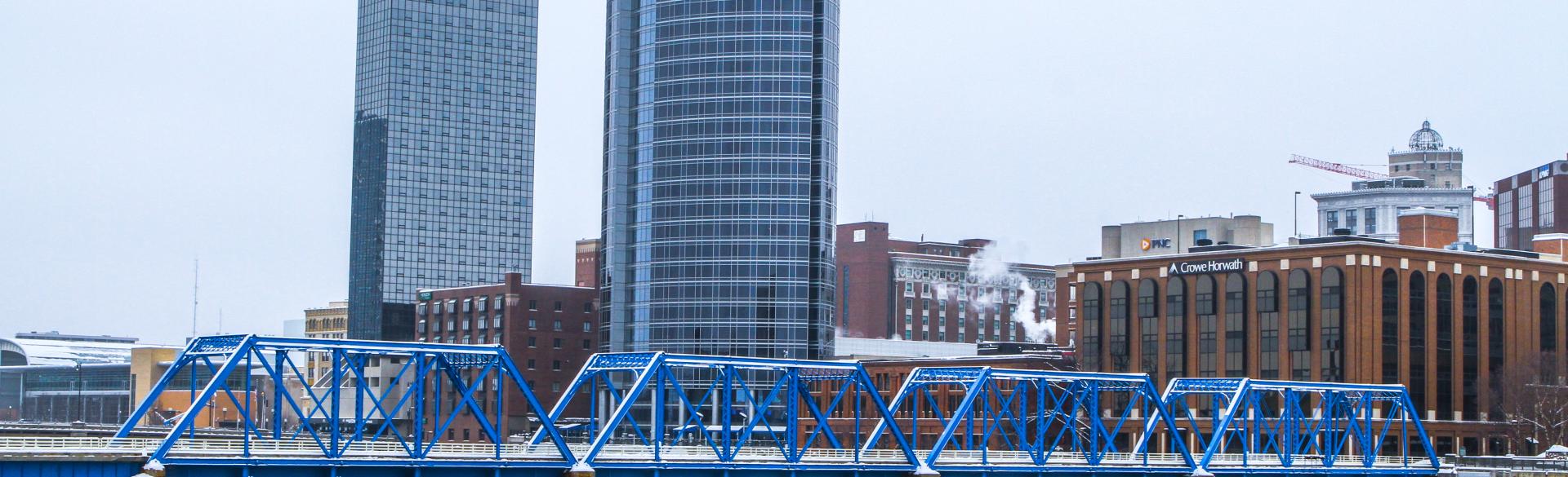 grand rapids activities tubing hockey