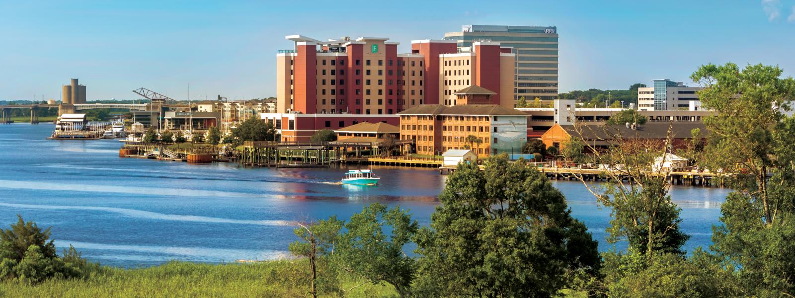 Wilmington Hotels Lodging Beachfront Suites Historic B Bs