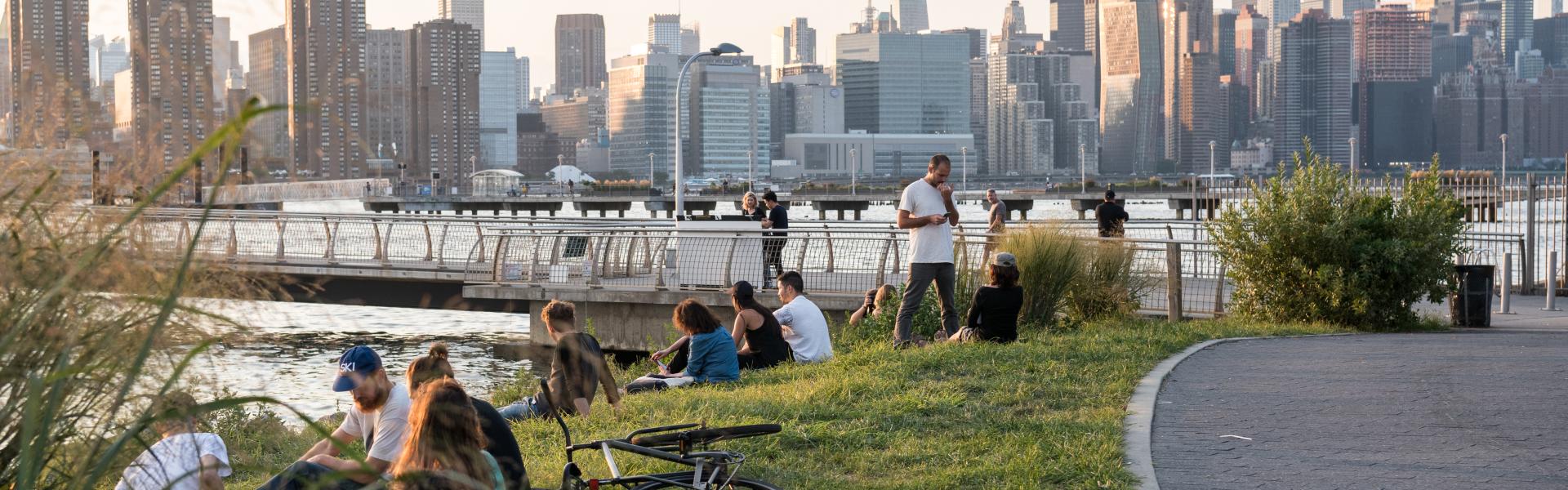 Transmitter park, green point, brooklyn, skyline, park, summer