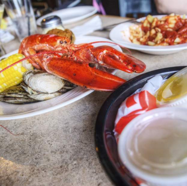 Seafood Restaurants Dining