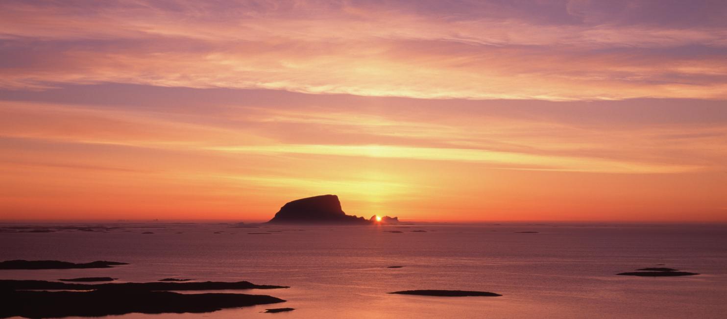 Lovund