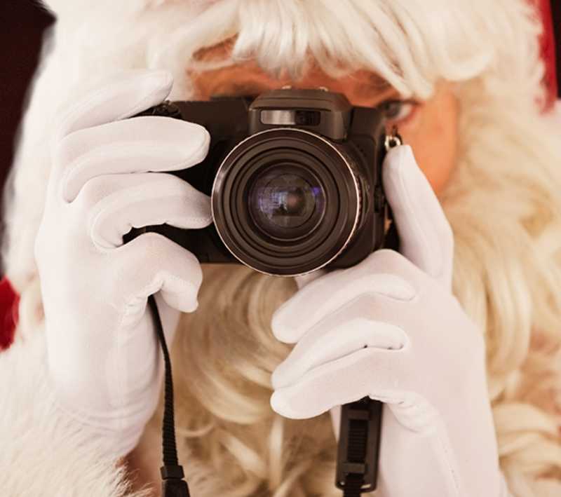 Santa's Picture Party - Cover Photo