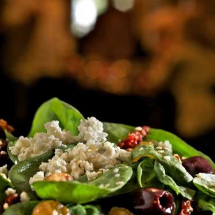 Zea's spinach salad