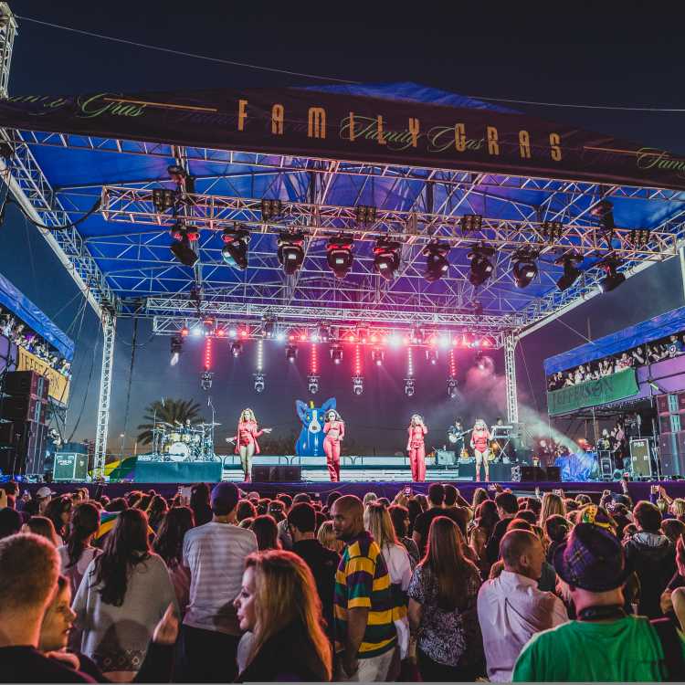 Fifth Harmony at Family Gras 2017