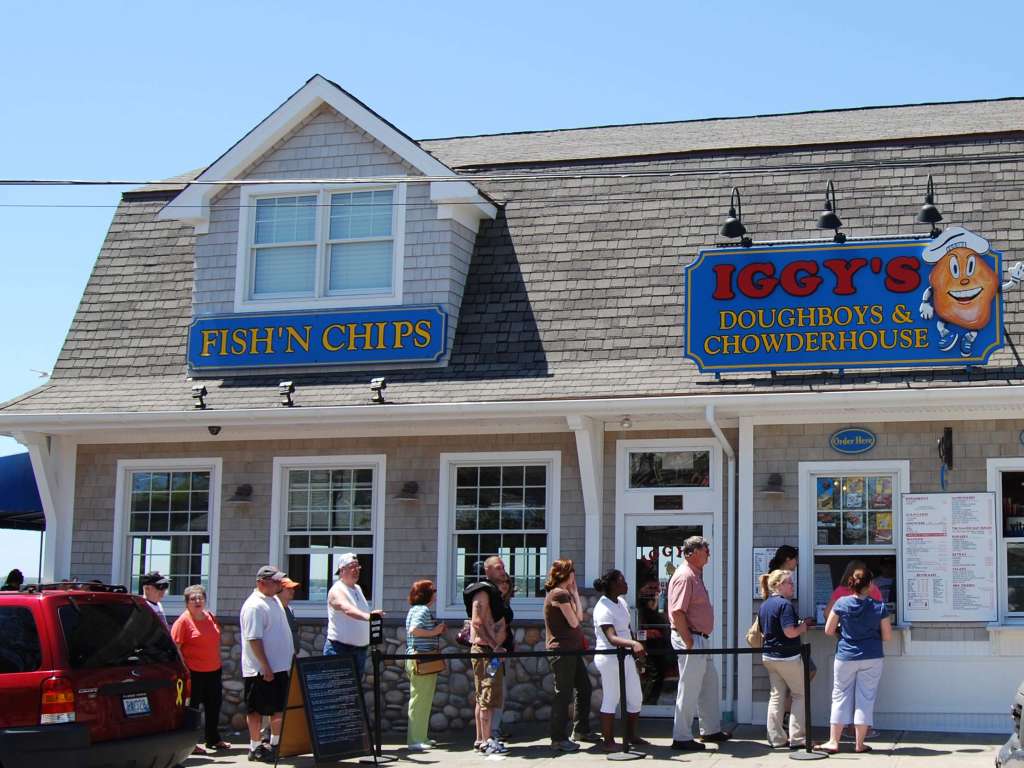 Iggy's Doughboys & Chowder House Oakland Beach-Warwick