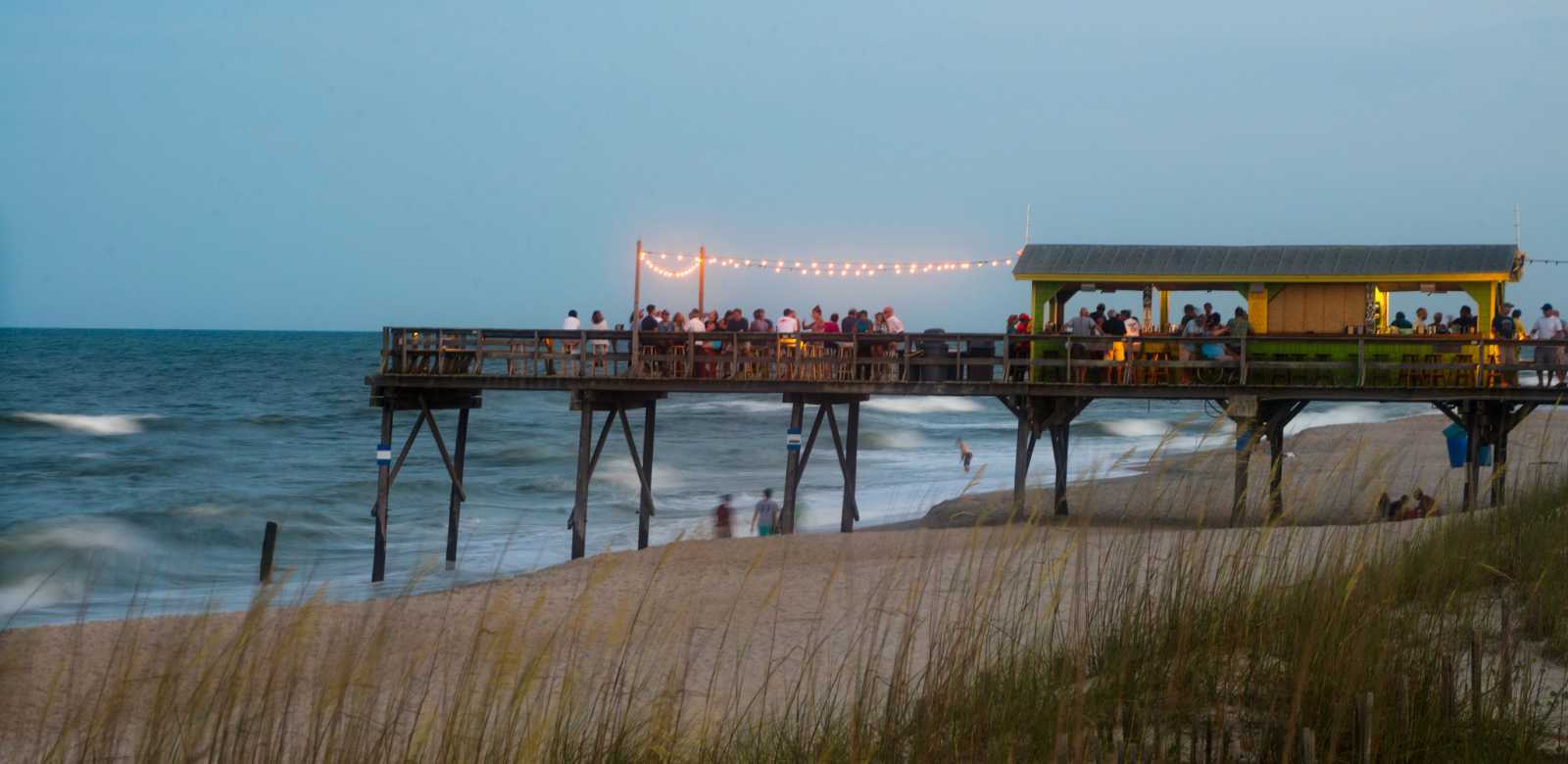 Carolina Beach Nc Fun Festivals Fishing The Carolina Beach Tiki Bar