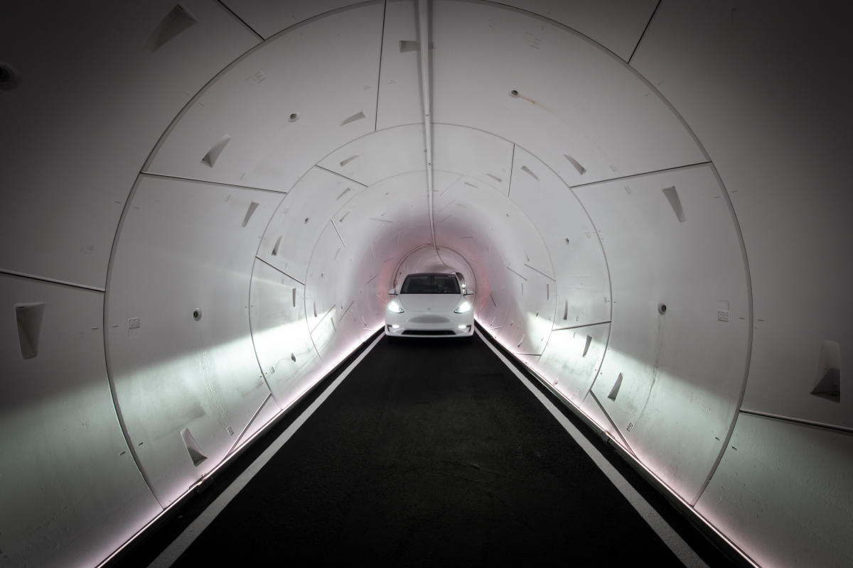 Tesla Tunnel LVCC Loop